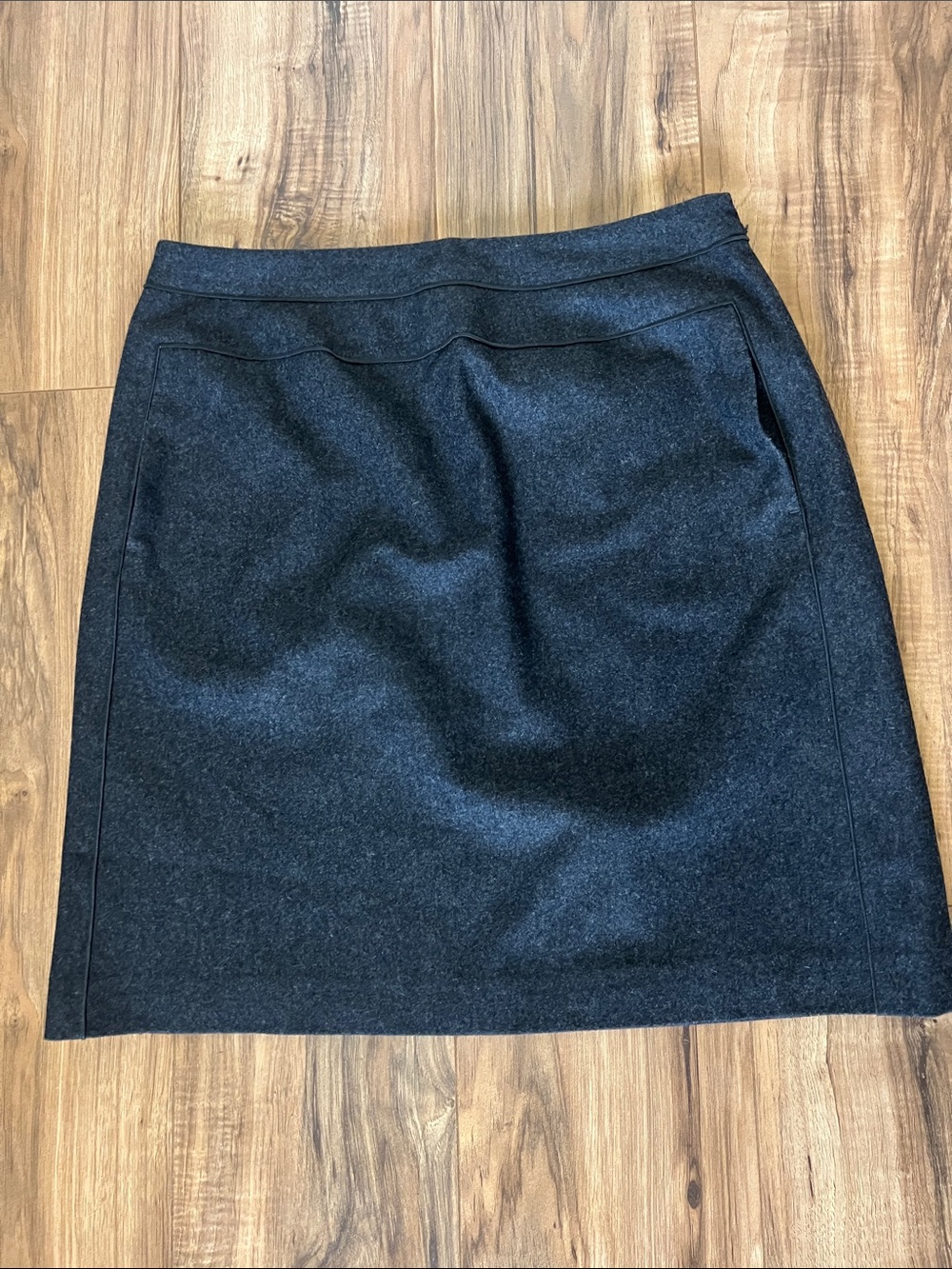 Harve Bernard 55% Wool Blend Mini Skirt Dark Gray Lined Pockets Sz 14